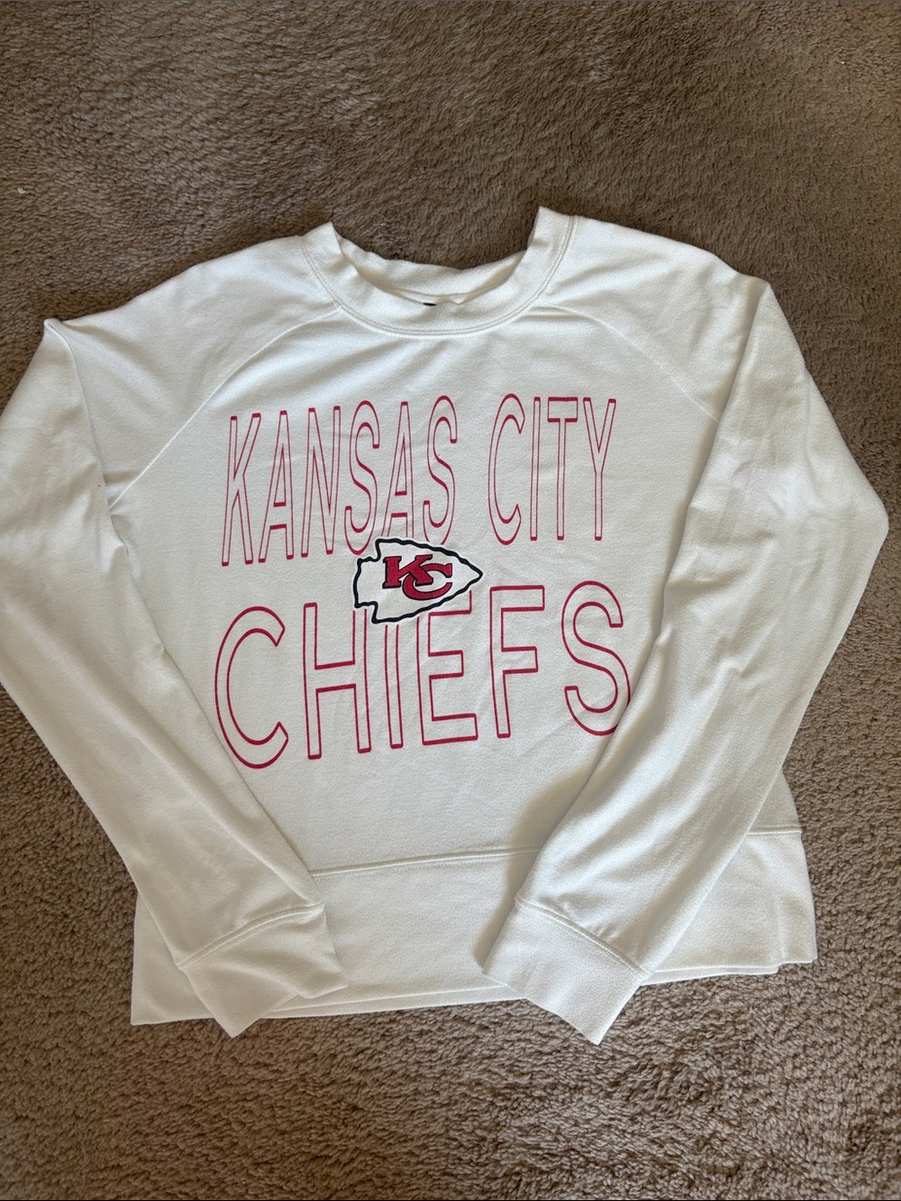 NFL White Women's Crewneck Sweatshirt with Team Apparel Tag